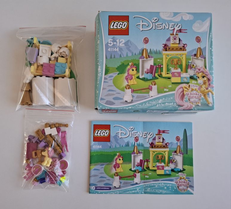 Klocki LEGO Disney 41144 Stajnia Fuksji