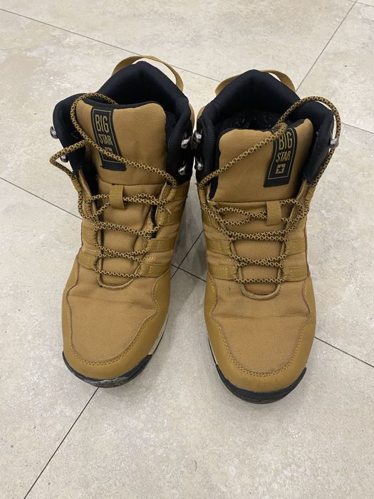 Продам мужские ботинки