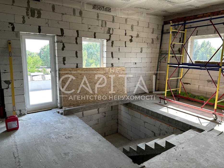 Продаж будинку на Осокорках 213м2, 6 соток, СТ Ельвіра.