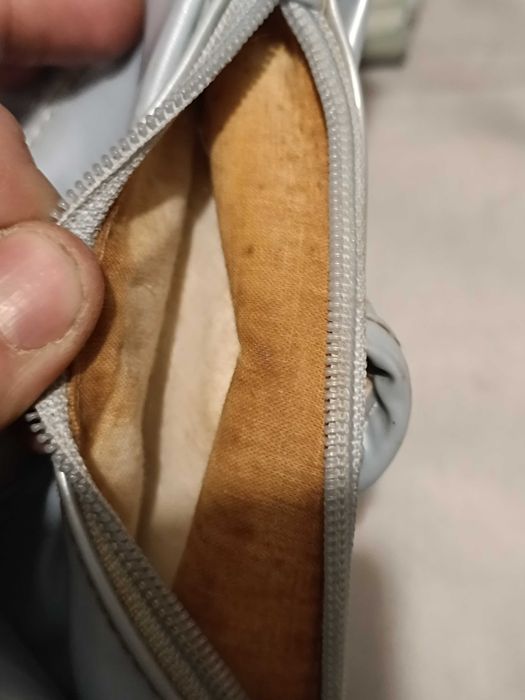 Conjunto Bolsa de vinil e carteira azul