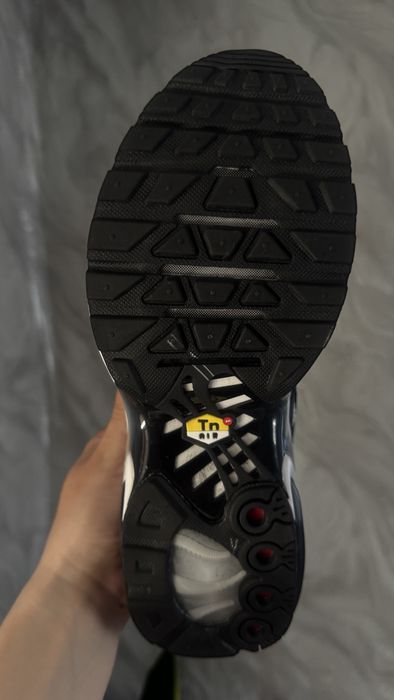 Кросівки Nike Air Max TN Plus
Кросівки Nike Air Max TN Plus Grey White