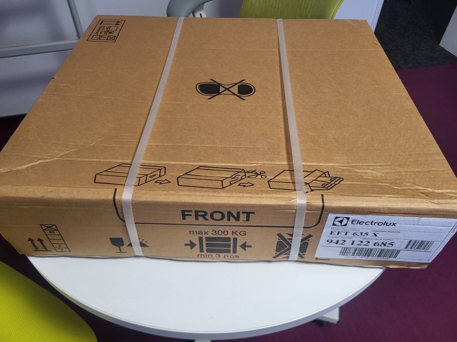 Okap podszafkowy Electrolux EFT635X