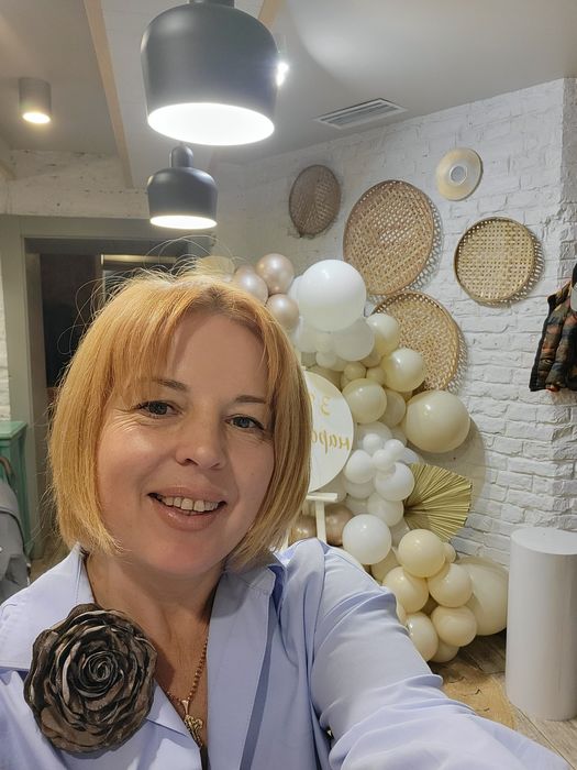 Організатор-ведуча вечірки