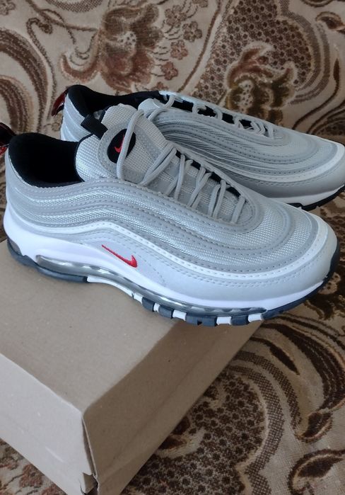 Продам женские кроссовки Nike Air Max 97, р.39