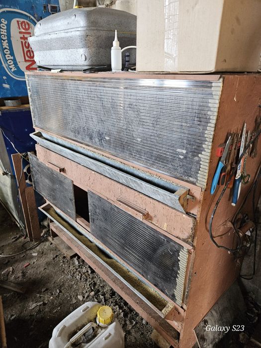 Продам брудера для цыплят