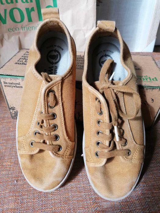 Sapatilhas Natural World