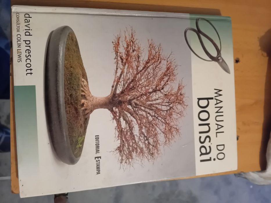 Livros usados sobre bonsais