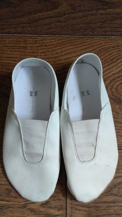 Чешки детские для танцев аэробики гимнастики 32-33