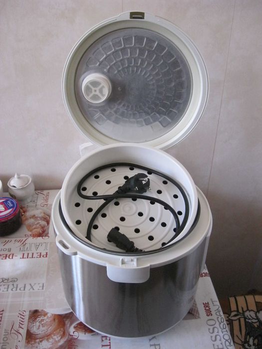 Продам мультиварку в идеальном состоянии