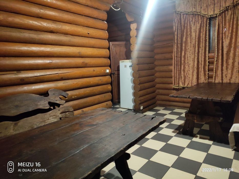 Будинок подобово з банею. Осокорки.