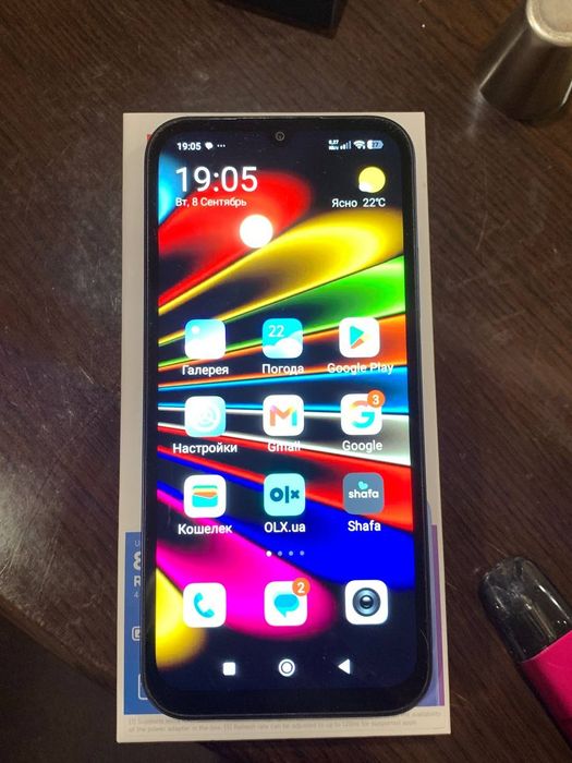 Телефон REDMI 15C обсолютно новый, дефектов нет, все документы,купил меньше месяца назад.Продаю по ненадобностью,подарили айфон.