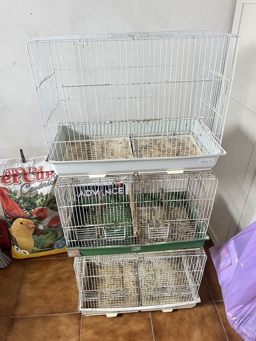 Lote de 3 gaiolas para aves