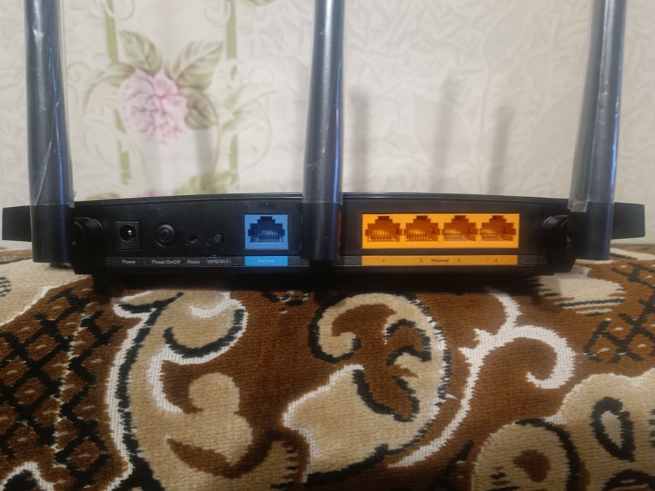 Продам роутер Wi Fi TP-Link Archer A8 б/у