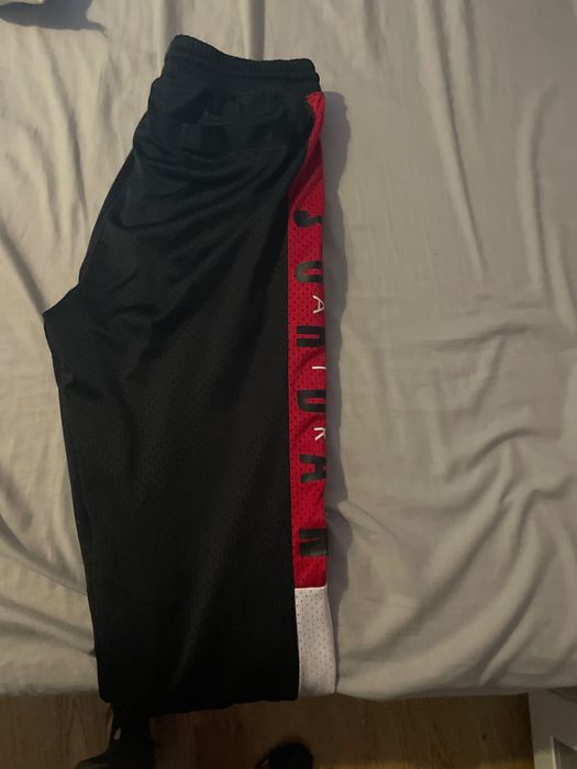 Calças Pretas e vermelhas 12/13 anos Jordan