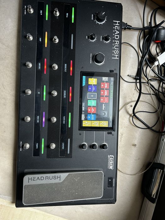 Head Rush (HeadRush)