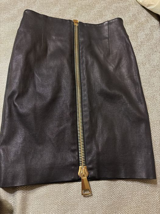 Шкіряна спідниця з золотою блискавкою від бренду James Goldstein