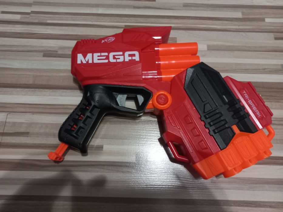 Zestaw 2x Nerf Mega + strzałki