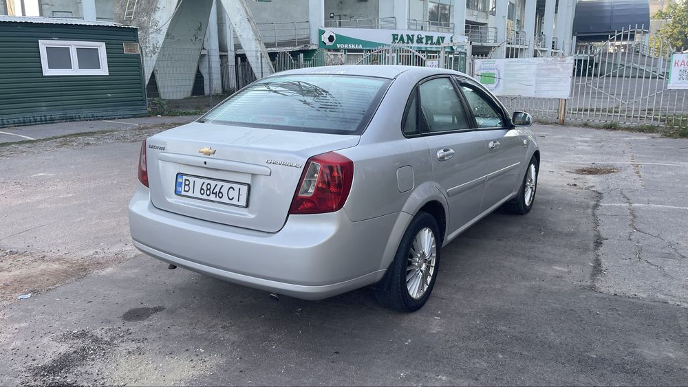 Продам Chevrolet-Lacetti