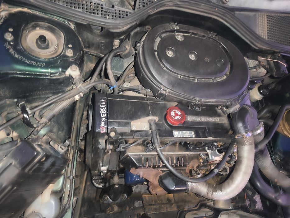 Renault 19 de 1994 com 146 mil kms