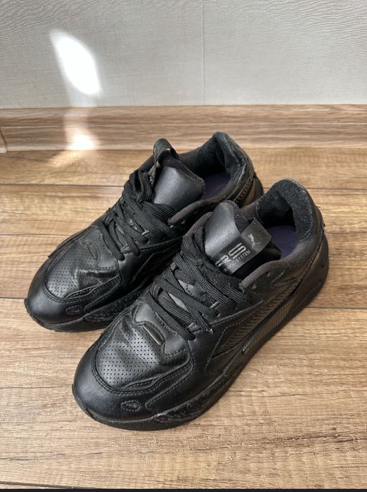 Продам кросівки Puma RS