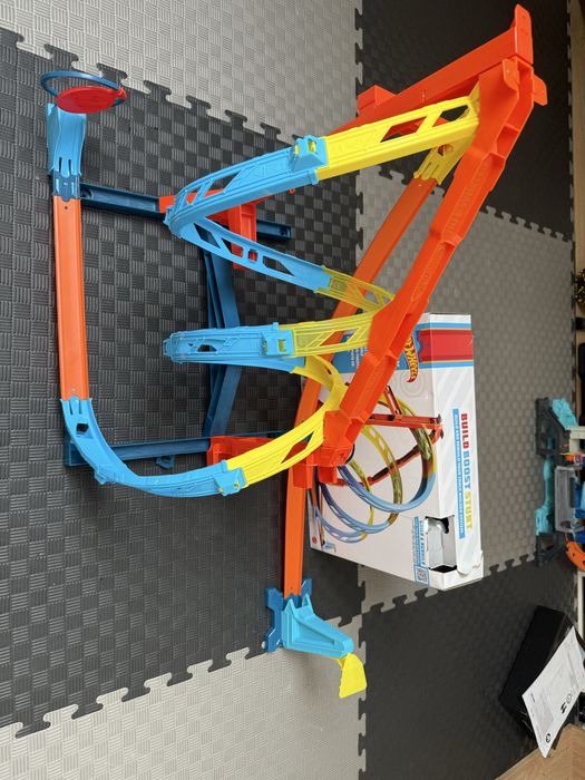 Hot Wheels Track Builder Unlimited Epicka Pętla HDX79