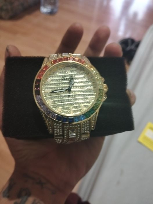 Invicta  montres prestige