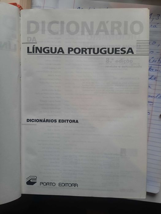 Dicionário de língua portuguesa