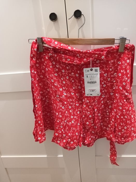 Saia calcao zara novos