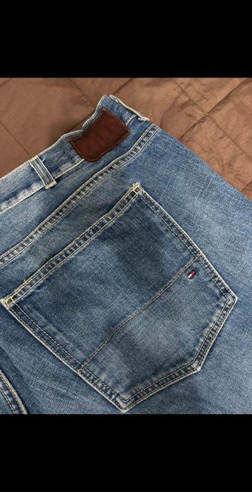 Męskie jeansy Tommy Hilfiger 50-32