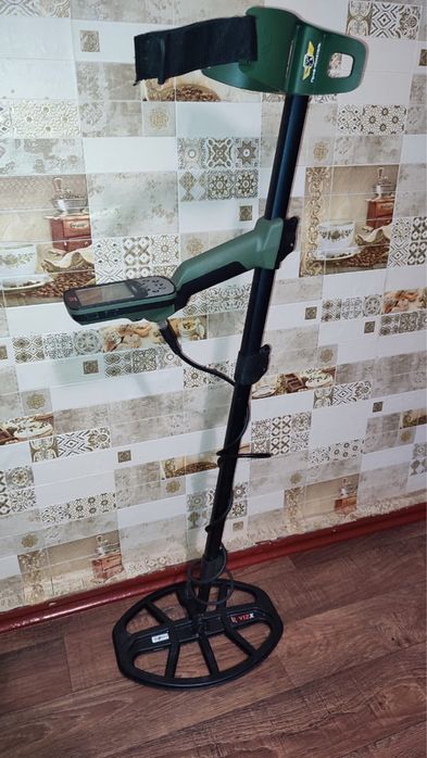 Продам металошукач