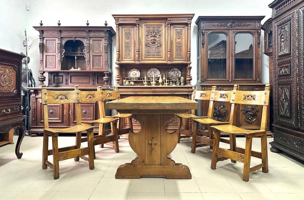 Різьблений дубовий гарнітур комод бар стіл стільці 4005