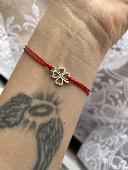 Червона нитка срібло 925 браслет срібний оберіг Конюшина 4050 6022