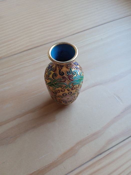 Jarra miniatura trabalhada