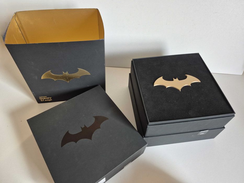 VR-очки от бетфона Galaxy S7 Edge Injustice Edition в коробке