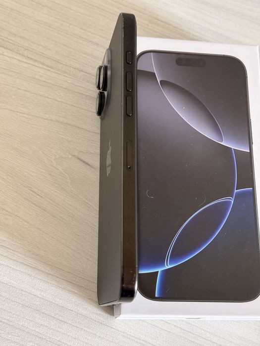 Apple iPhone 16 Pro Max 256Gb Black Titanium Neverlock