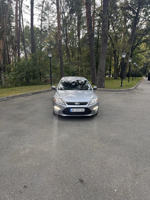 Офіційний Форд Мондео