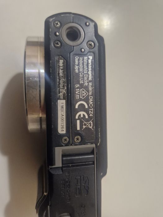 Фотоапарат Panasonic DMC-TZ4