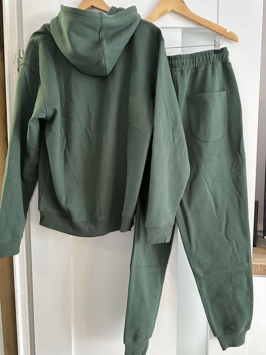 Piękny dres męski L butelkowa zieleń nowy L