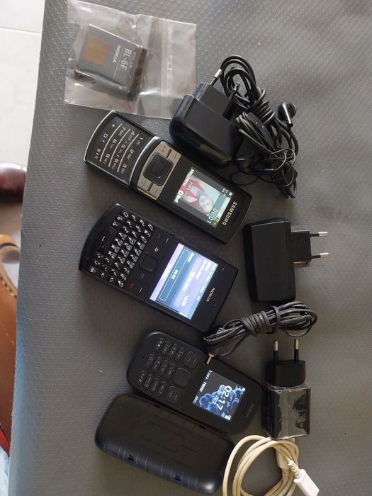 Telemoveis nokia completos impecaveis