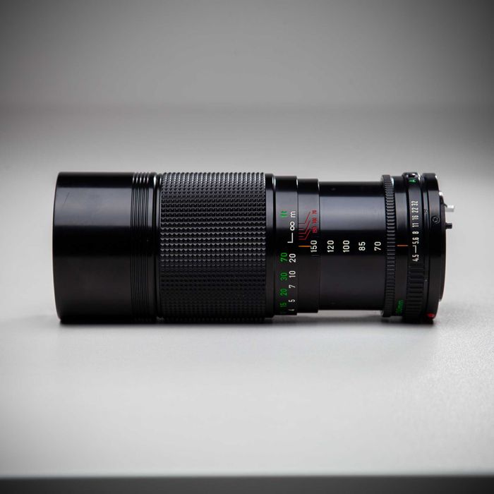 Canon New FD 70-150mm f/4.5