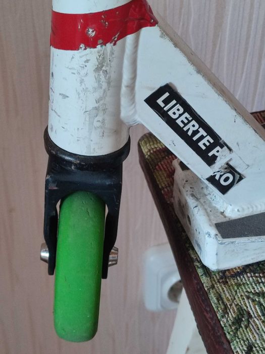 Продам дитячий самокат