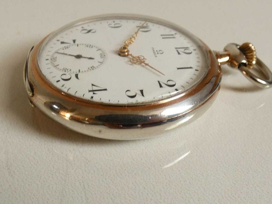 Zegarek kieszonkowy Omega w srebrnej kopercie
