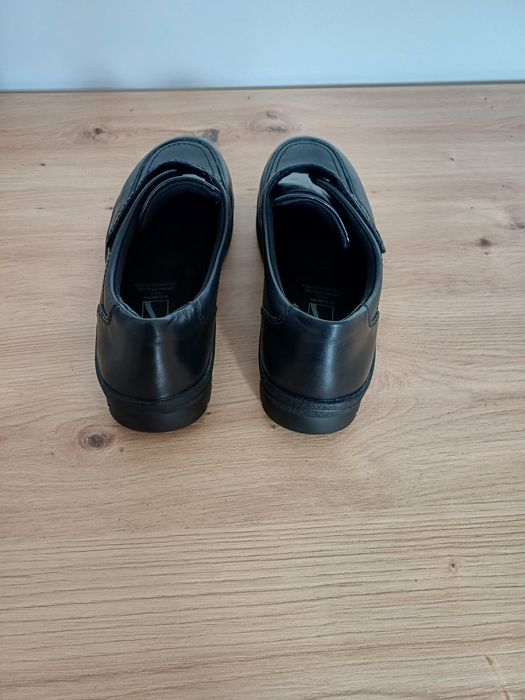 Buty Medicus rozmiar 37,5 / 38 nowe skóra