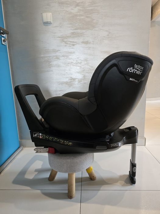 Britax Romer Dualfix M i-Size Szary – Fotelik Samochodowy 360° ISOFIX