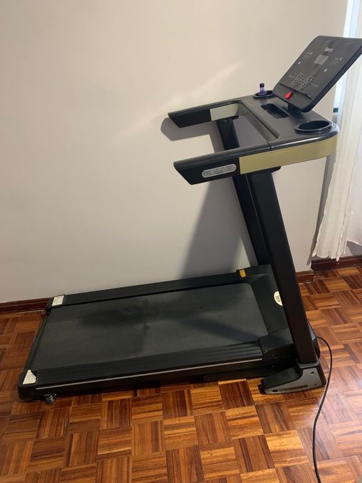 Urgente!! Passadeira Elétrica Dobrável HOMCOM Preta