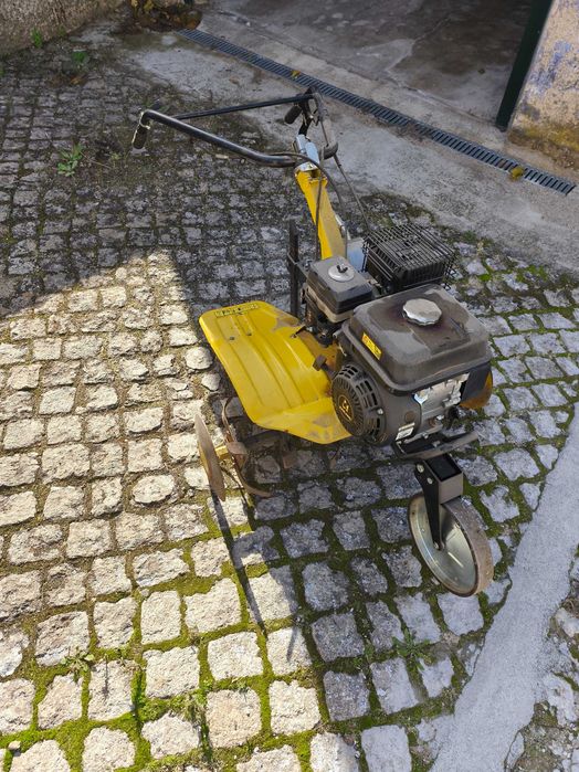 Moto enxada Garland