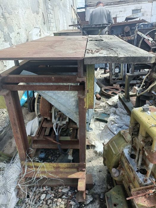Продам станки деревообробні