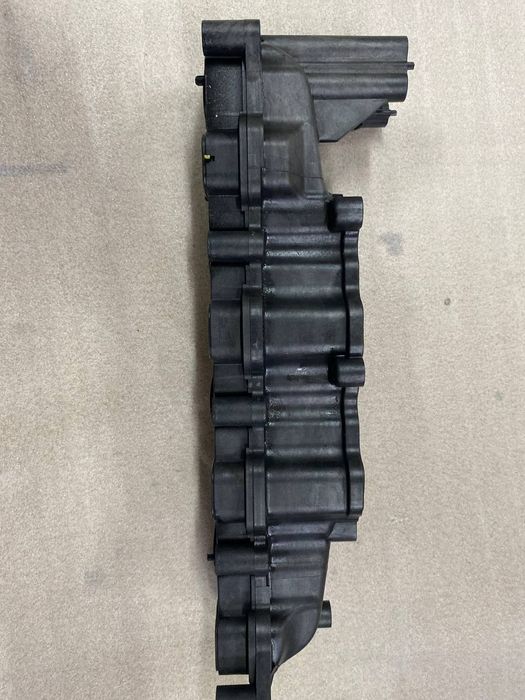 Впускний колектор 4,2 Touareg,Q7,cayenne,A8  057129711BC