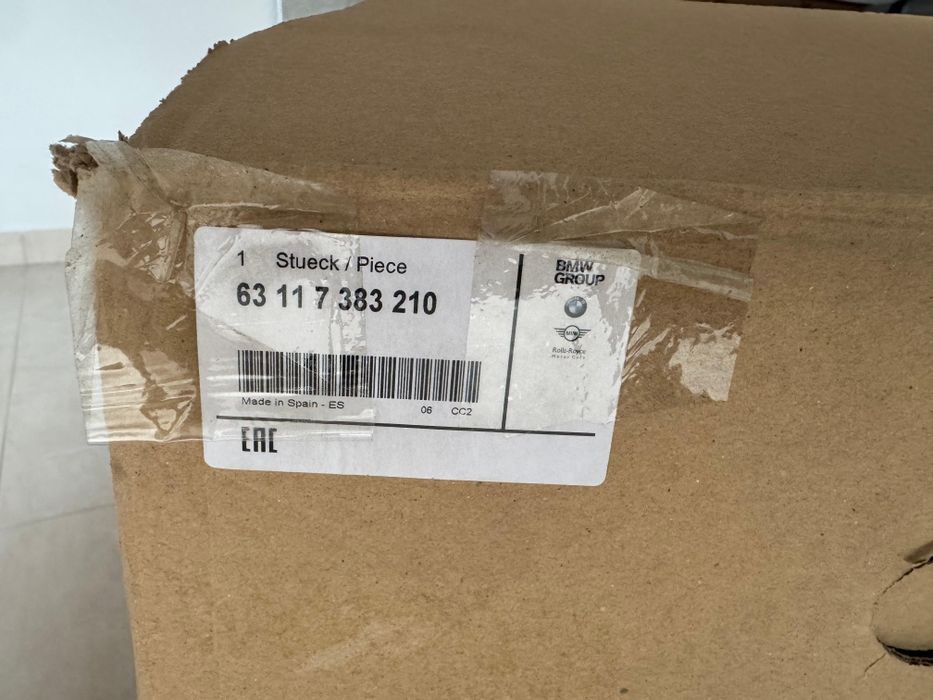 Farol Otica LED  Original Lado Direito  nova sem uso