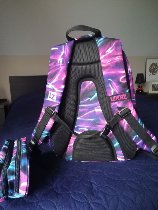 Plecak Loozz + piórnik idealny